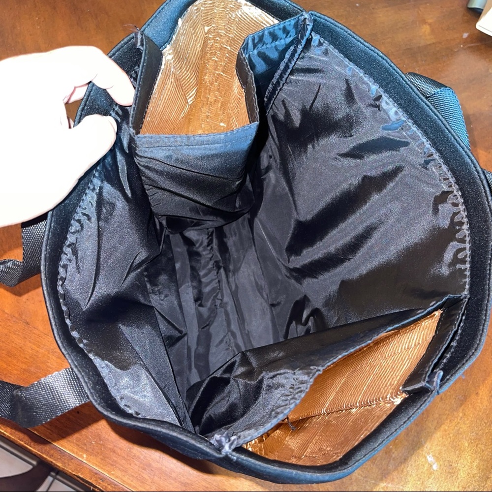 Victoria’s Secret Insulated Cooler Tote Bag - Picture 5 of 5